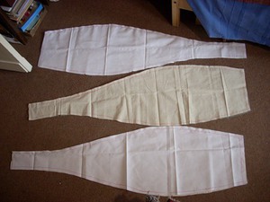 חומרים ושלבים להכנת מיטת כלבים DIY