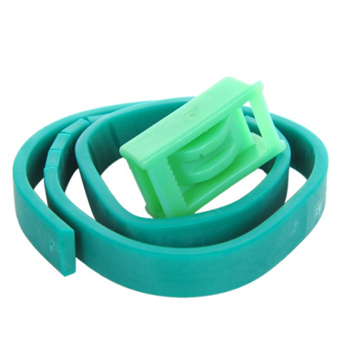 קולר כימי נגד פרעושים וקרציות