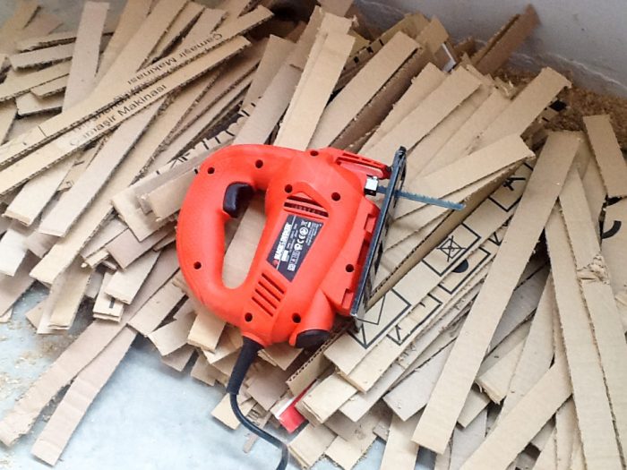 קרטון ריקים