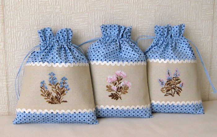 שקיות זרעים