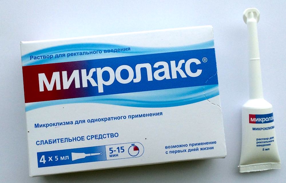 אנחנו נותנים לחתול חוקן עם מיקרולקס